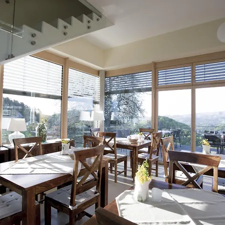 Wurzenberg Hotel Lodges Suedsteiermark Gamlitz