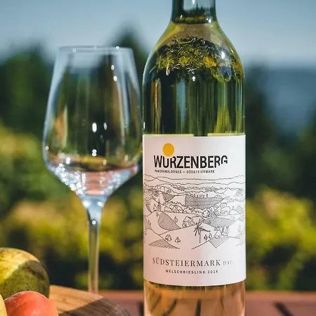 Wurzenberg Hotel Lodges Suedsteiermark Gamlitz