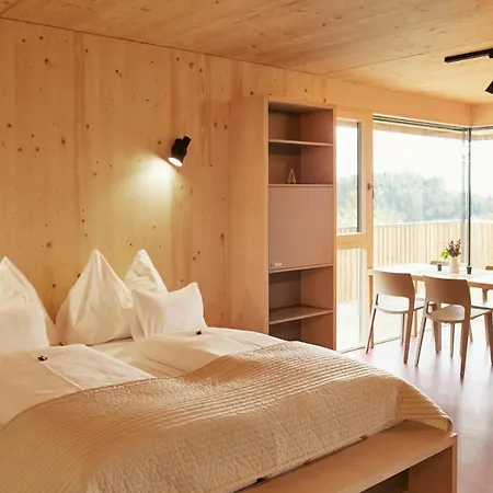 Wurzenberg Südsteiermark Lodge *
