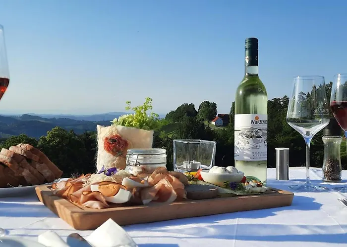 Деревянный коттедж Wurzenberg Hotel Lodges Suedsteiermark Гамлиц