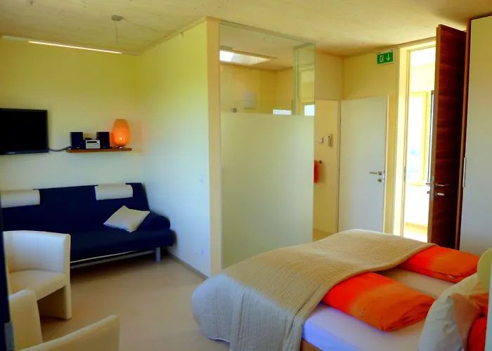 Деревянный коттедж Wurzenberg Hotel Lodges Suedsteiermark Гамлиц