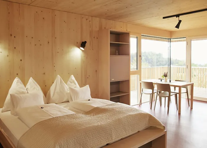 Деревянный коттедж Wurzenberg Hotel Lodges Suedsteiermark